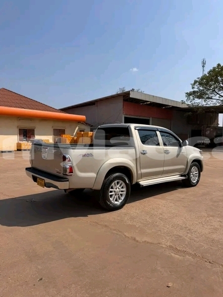 Big with watermark toyota hilux attapeu province import dubai 7119