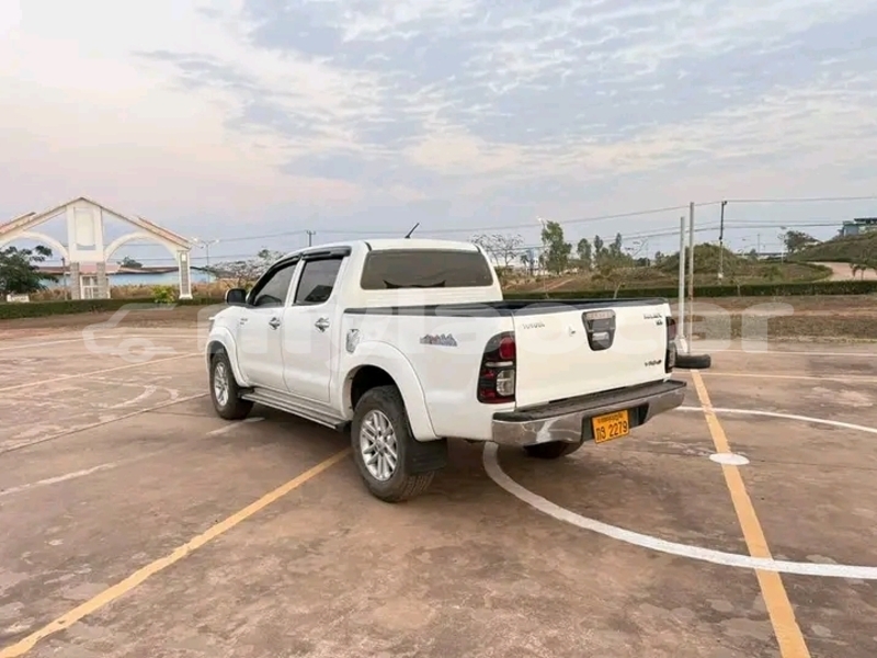 Big with watermark toyota hilux vientiane province vientiane 7120