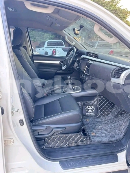 Big with watermark toyota 4runner vientiane province vientiane 7121