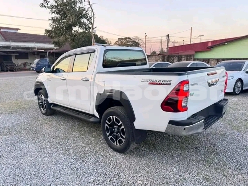 Big with watermark toyota 4runner vientiane province vientiane 7121