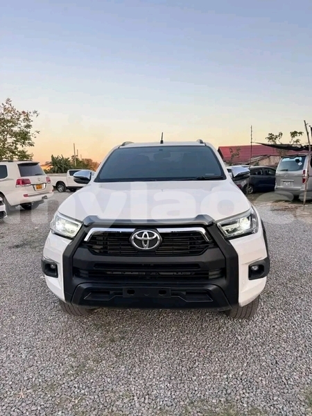 Big with watermark toyota 4runner vientiane province vientiane 7121