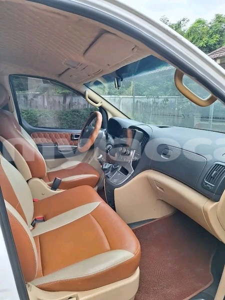 Big with watermark hyundai h1 khammouan province thakhek 7125