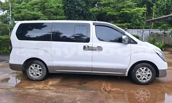 Buy Used Hyundai H1 Other Car in Thakhek in Khammouan Province Buy Used Hyundai H1 Other Car in Thakhek in Khammouan Province