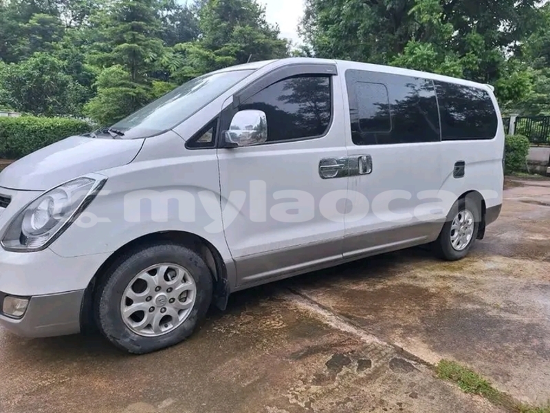 Big with watermark hyundai h1 khammouan province thakhek 7125