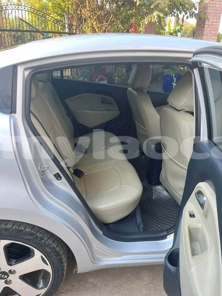 Big with watermark toyota camry vientiane province vientiane 7127