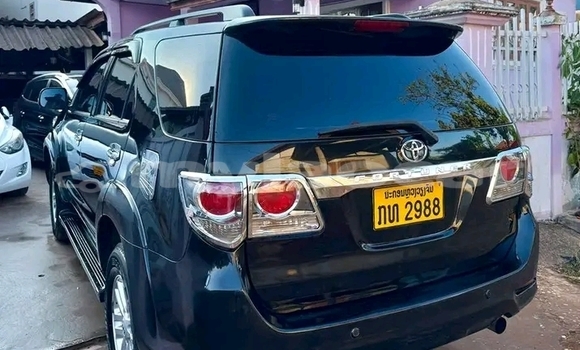 Buy Used Toyota Fortuner Black Car in Sainyabuli in Xaignabouli Province Buy Used Toyota Fortuner Black Car in Sainyabuli in Xaignabouli Province