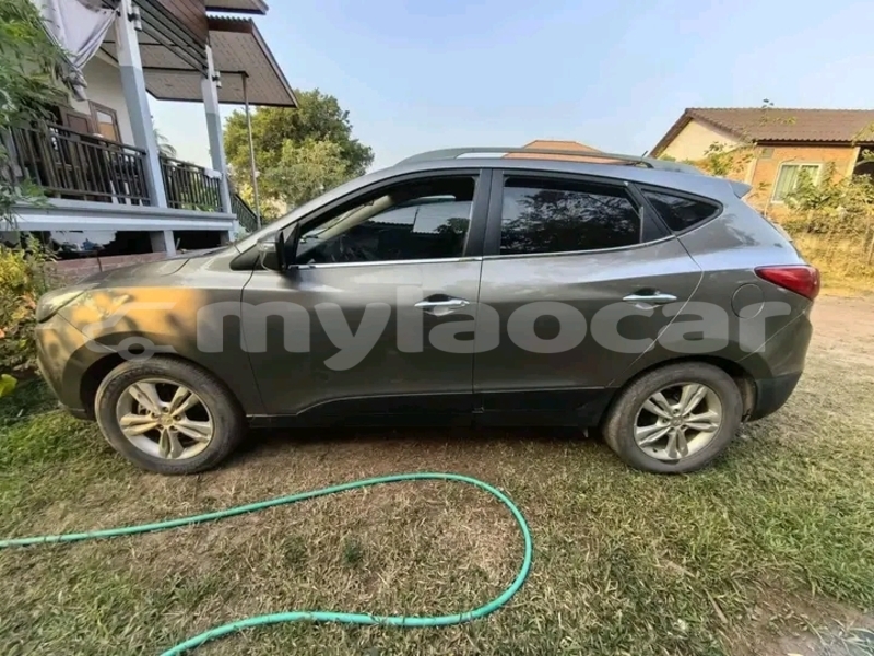 Big with watermark lexus rc louangphabang province luang prabang 7131