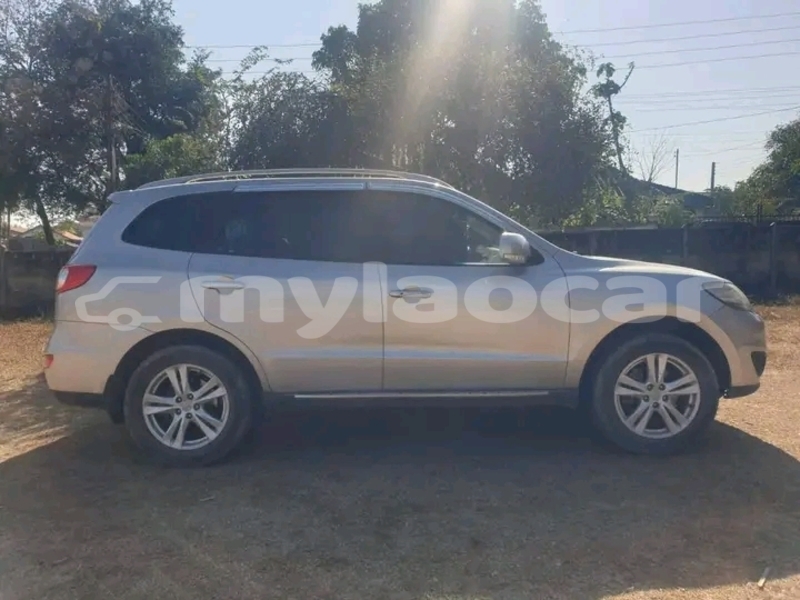 Big with watermark hyundai santa fe luang namtha province luang namtha 7132