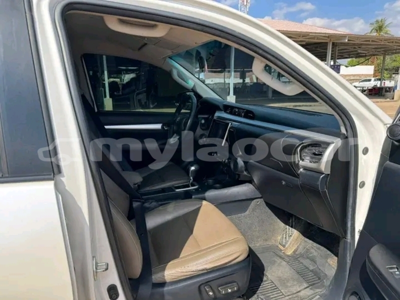 Big with watermark toyota hilux vientiane province vientiane 7133
