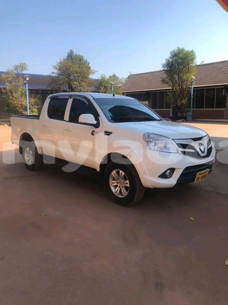 Big with watermark toyota hilux savannakhet province savannakhet 7137