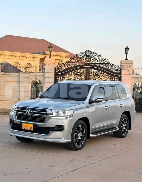 Big with watermark toyota land cruiser vientiane province vientiane 7138