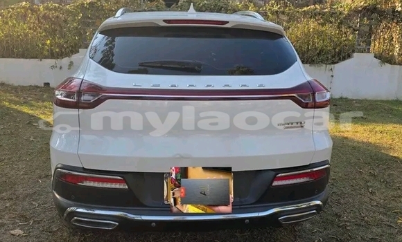 Buy Used Lexus LS White Car in Thakek in Khammouan Province Buy Used Lexus LS White Car in Thakek in Khammouan Province