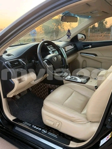 Big with watermark toyota camry bokeo province huayxay 7146