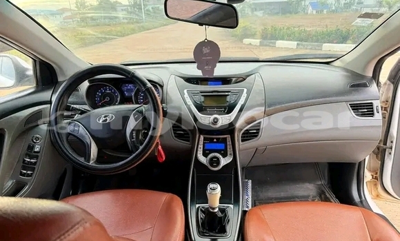 Buy Used Toyota Camry White Car in Vientiane in Vientiane Province Buy Used Toyota Camry White Car in Vientiane in Vientiane Province