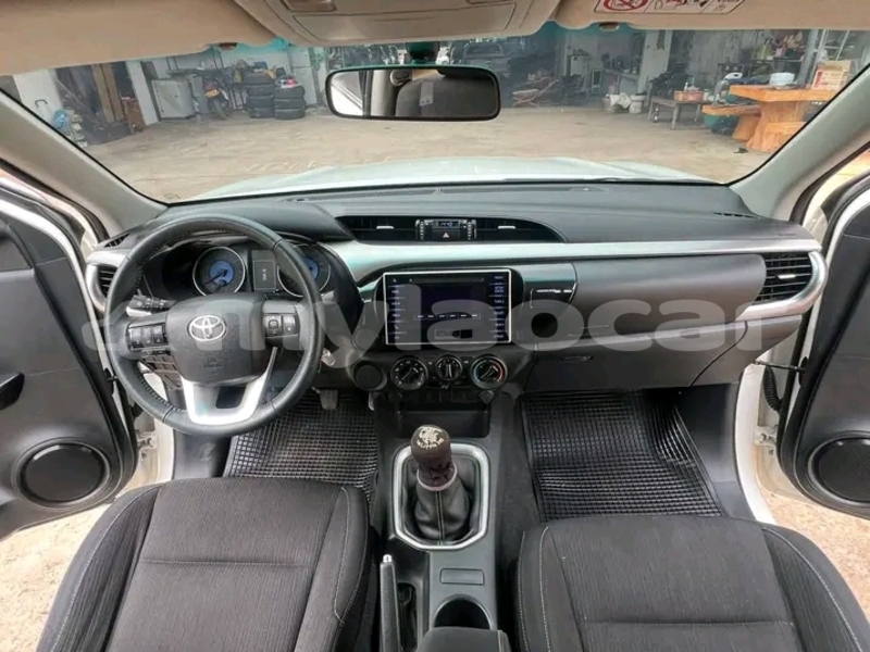 Big with watermark toyota hilux xaignabouli province sainyabuli 7151