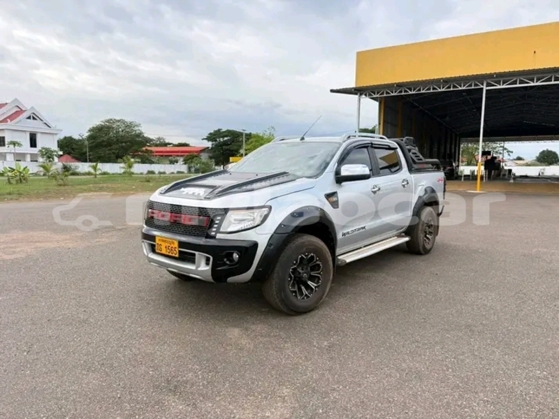 Big with watermark toyota hiluxe vigo xiangkhouang province phonsavan 7152