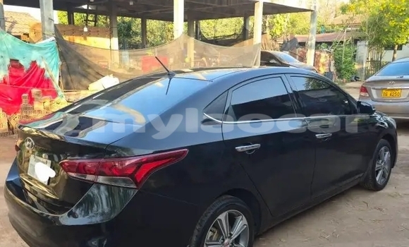 Buy Used Hyundai Accent Black Car in Vientiane in Vientiane Province Buy Used Hyundai Accent Black Car in Vientiane in Vientiane Province