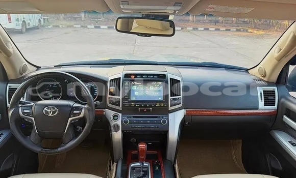 Buy Used Toyota Land Cruiser Prado Other Car in Vientiane in Vientiane Province Buy Used Toyota Land Cruiser Prado Other Car in Vientiane in Vientiane Province