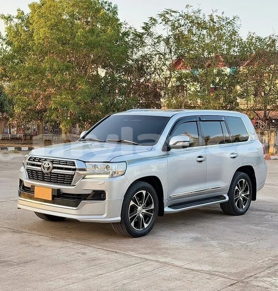 Big with watermark toyota land cruiser prado vientiane province vientiane 7158