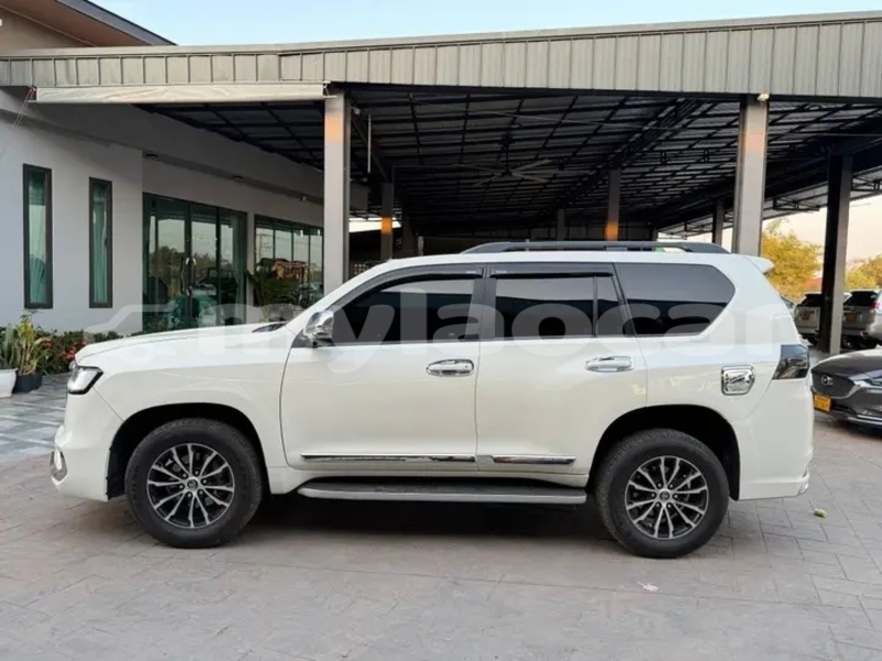 Big with watermark toyota land cruiser prado vientiane province vientiane 7160