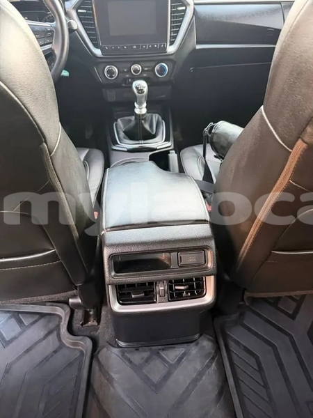 Big with watermark isuzu d max louangphabang province luang prabang 7161