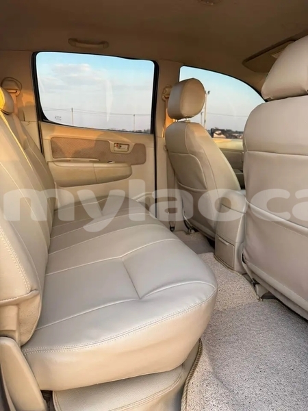 Big with watermark toyota land cruiser vientiane province vientiane 7164