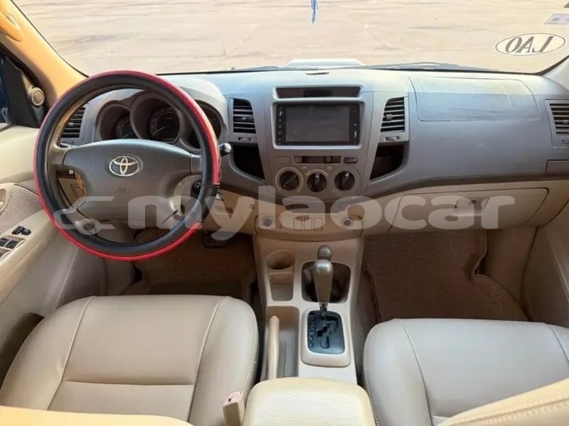 Big with watermark toyota land cruiser vientiane province vientiane 7164