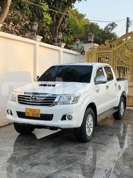 Big with watermark toyota hilux vientiane province vientiane 7166