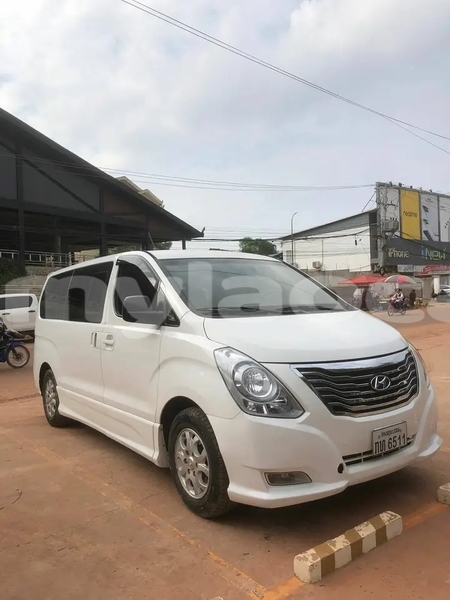 Big with watermark toyota hiace vientiane province vientiane 7167