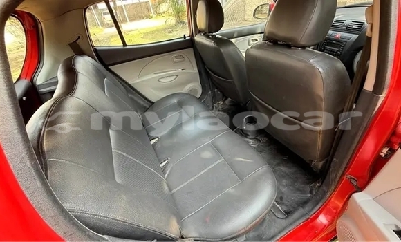 Buy Used Kia K9 Red Car in Vientiane in Vientiane Province Buy Used Kia K9 Red Car in Vientiane in Vientiane Province