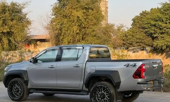 Buy Used Toyota Hiluxe Revo Other Car in Vientiane in Vientiane Province Buy Used Toyota Hiluxe Revo Other Car in Vientiane in Vientiane Province