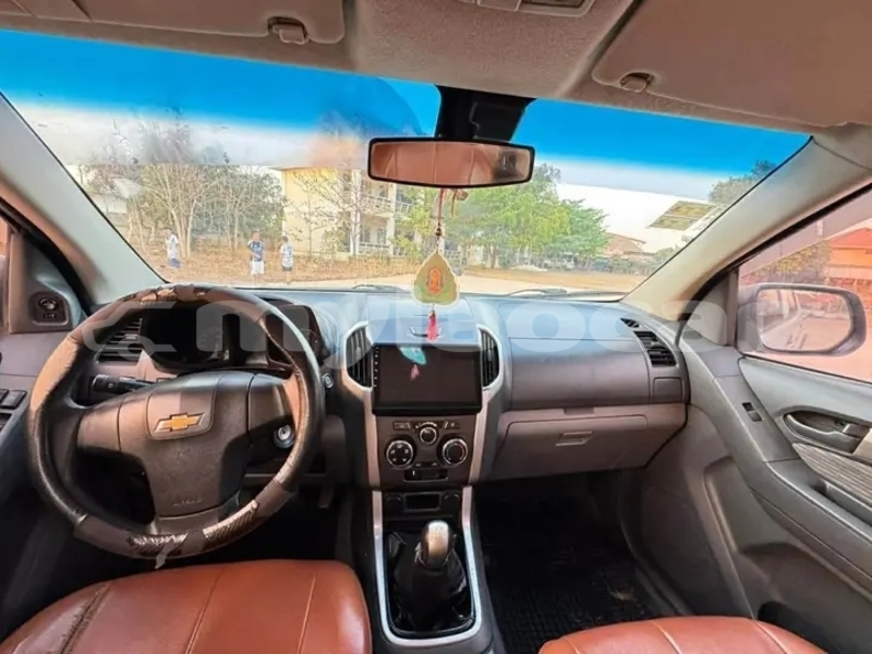 Big with watermark chevrolet corolado vientiane province vientiane 7178