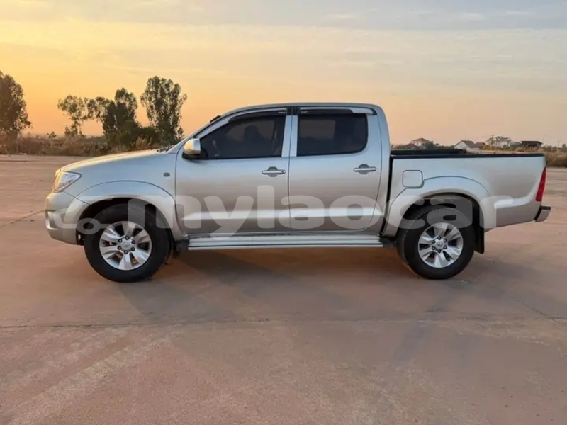 Big with watermark toyota vigo vientiane province vientiane 7180