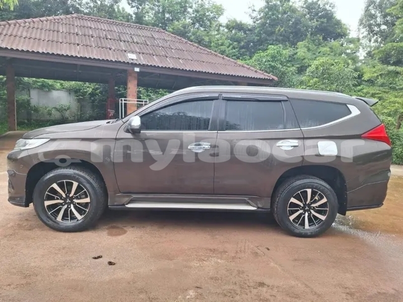 Big with watermark toyota revo cab z edition khammouan province thakhek 7183