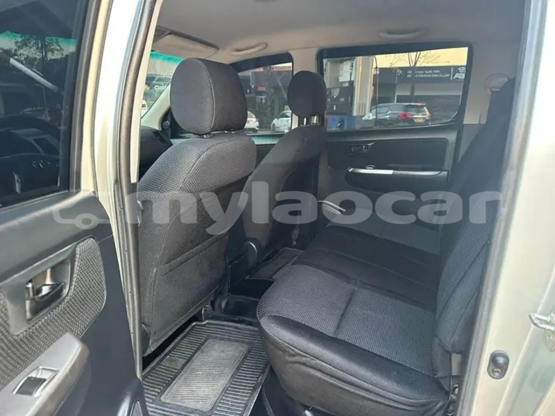 Big with watermark toyota hilux vientiane province vientiane 7184