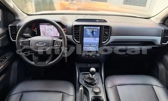 Buy Used Ford Ranger (North America) White Car in Vientiane in Vientiane Province