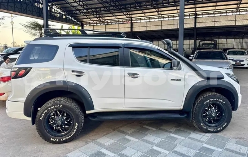 Big with watermark toyota prado vientiane province vientiane 7189