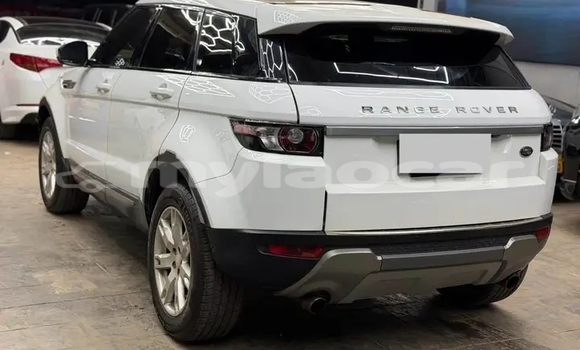 Buy Used Range Rover Evoque White Car in Luang Namtha in Luang Namtha Province