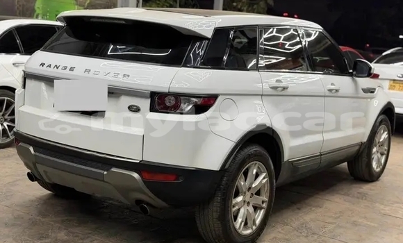 Buy Used Range Rover Evoque White Car in Luang Namtha in Luang Namtha Province Buy Used Range Rover Evoque White Car in Luang Namtha in Luang Namtha Province