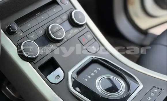 Buy Used Range Rover Evoque White Car in Luang Namtha in Luang Namtha Province Buy Used Range Rover Evoque White Car in Luang Namtha in Luang Namtha Province