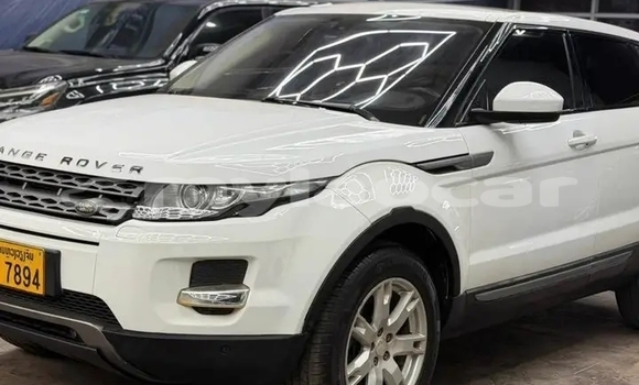 Buy Used Range Rover Evoque White Car in Luang Namtha in Luang Namtha Province Buy Used Range Rover Evoque White Car in Luang Namtha in Luang Namtha Province