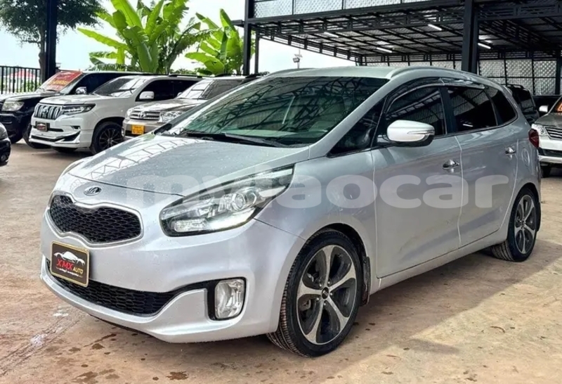 Big with watermark kia carens vientiane province vientiane 7194