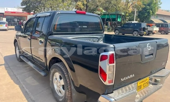 Buy Used Nissan Navara Black Car in Vientiane in Vientiane Province Buy Used Nissan Navara Black Car in Vientiane in Vientiane Province