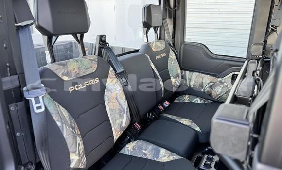 Acheter Occasion Voiture Jeep Wrangler Vert à Saravan, Salavan Province Acheter Occasion Voiture Jeep Wrangler Vert à Saravan, Salavan Province