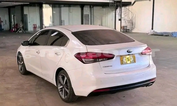 Buy Used Ford Edge White Car in Vientiane in Vientiane Province Buy Used Ford Edge White Car in Vientiane in Vientiane Province