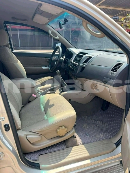 Big with watermark toyota hilux vientiane province vientiane 7218