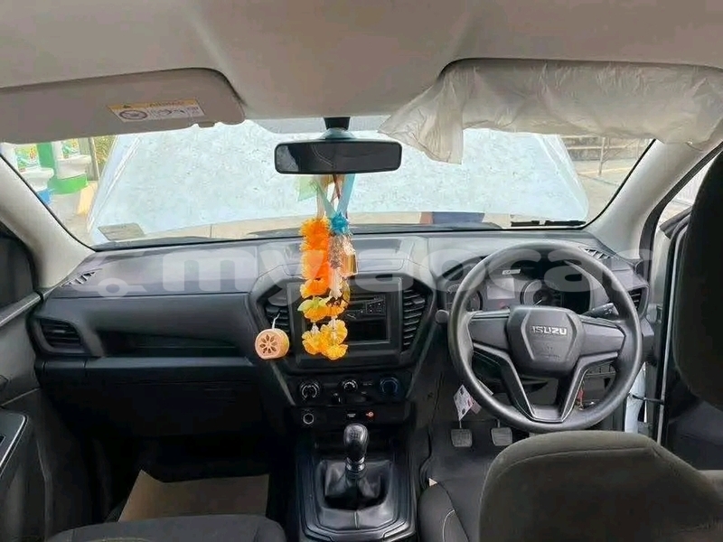 Big with watermark isuzu mu 7 vientiane province vientiane 7219
