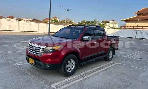 ຊື້ ໃຊ້ແລ້ວ Toyota Hilux Red ລົດ ໃນ Vientiane ໃນ Vientiane Province ຊື້ ໃຊ້ແລ້ວ Toyota Hilux Red ລົດ ໃນ Vientiane ໃນ Vientiane Province