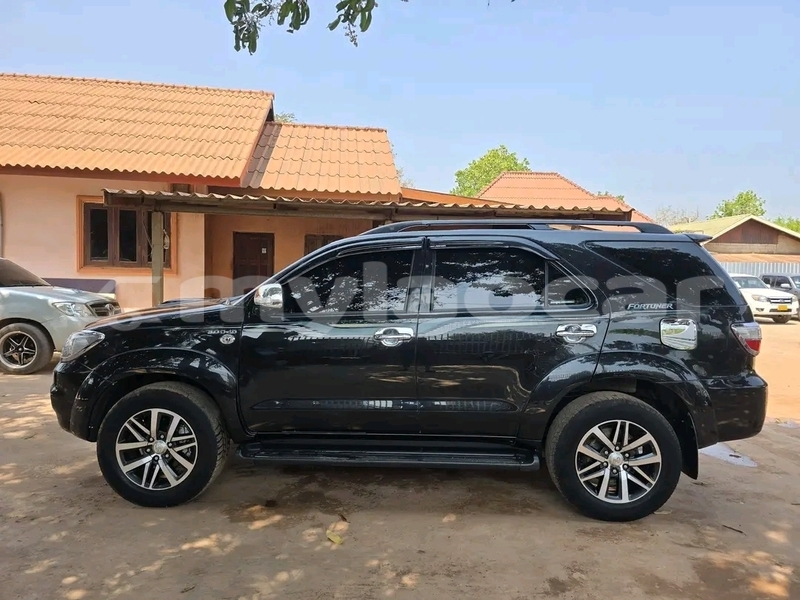 Big with watermark toyota fortuner vientiane province vientiane 7224