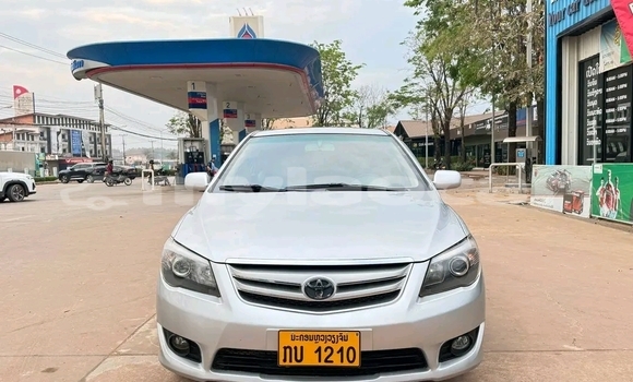Buy Used Toyota bB White Car in Vientiane in Vientiane Province Buy Used Toyota bB White Car in Vientiane in Vientiane Province